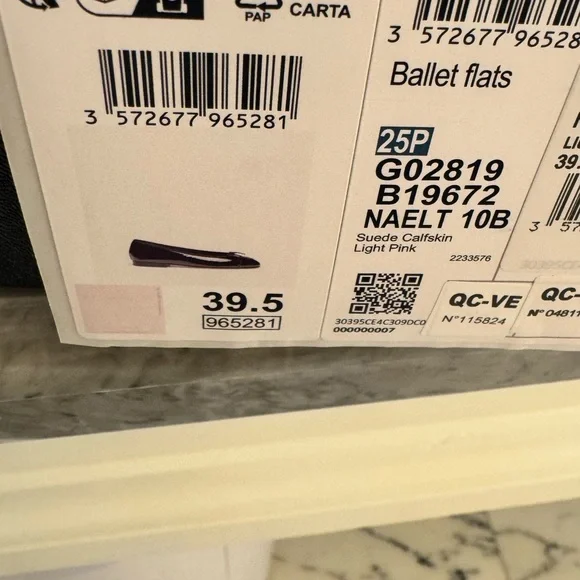 Brand New Never Worn Chanel Pink on Pink Suede Ballet Flats 39.5 - Picture 4 of 5